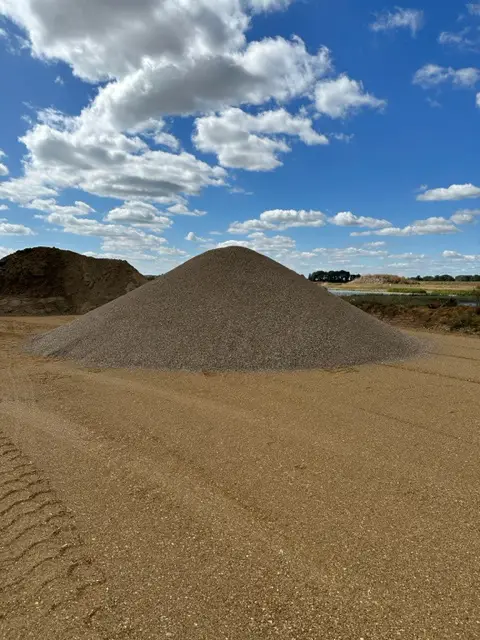 Recycled_Material_Thorney_6